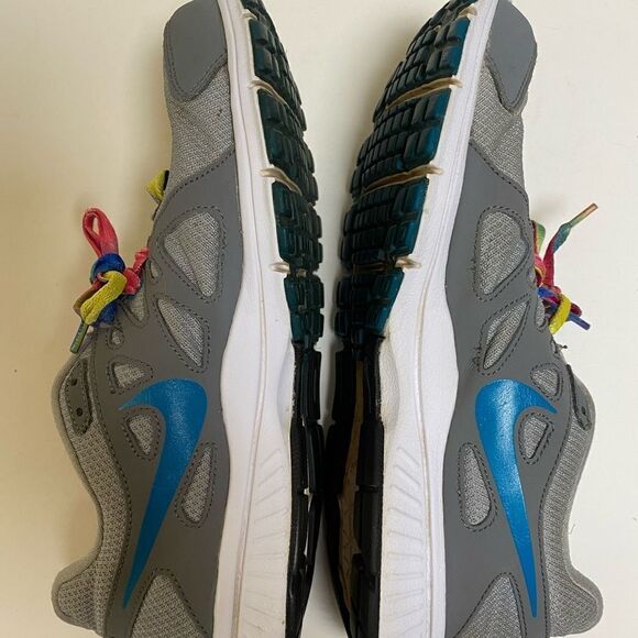 Nike Revolution 2 Women’s Gray/Turquoise Running Shoes - Picture 5 of 8